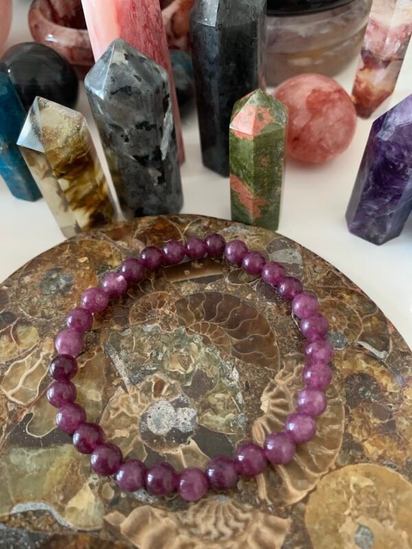 6mm Natural Purple Red Carnelian Bracelet
